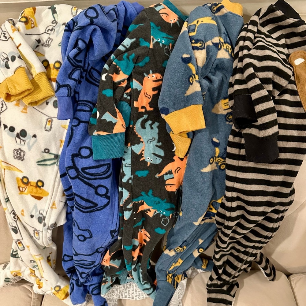 Like-New Lot of Carter’s Fleece Panamas (12M)